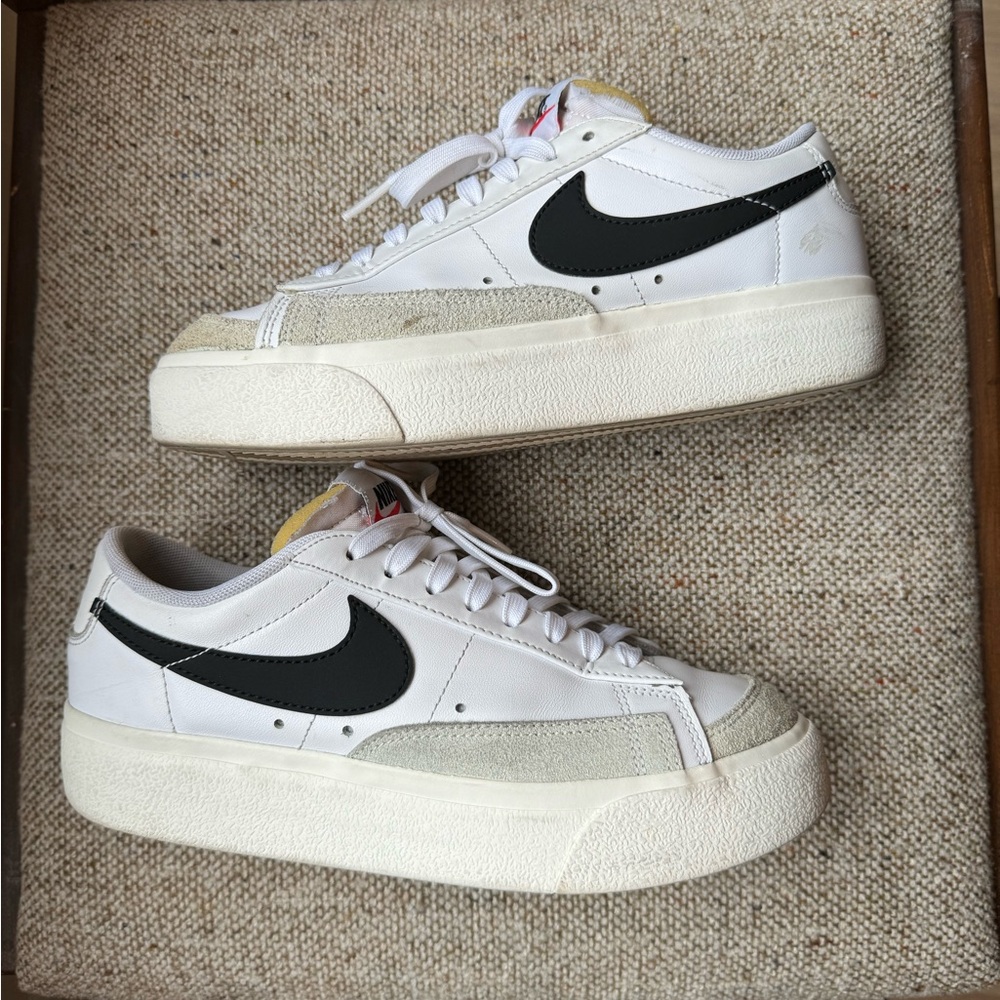 Nike Low Blazer